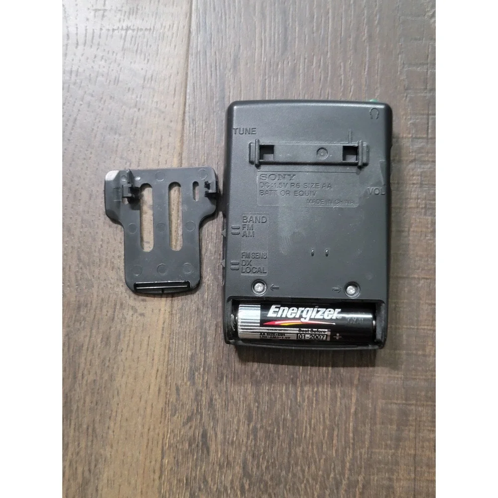 Sony Walkman SRF-49 Portable FM AM Stereo Radio Black Vintage Pocket Radio